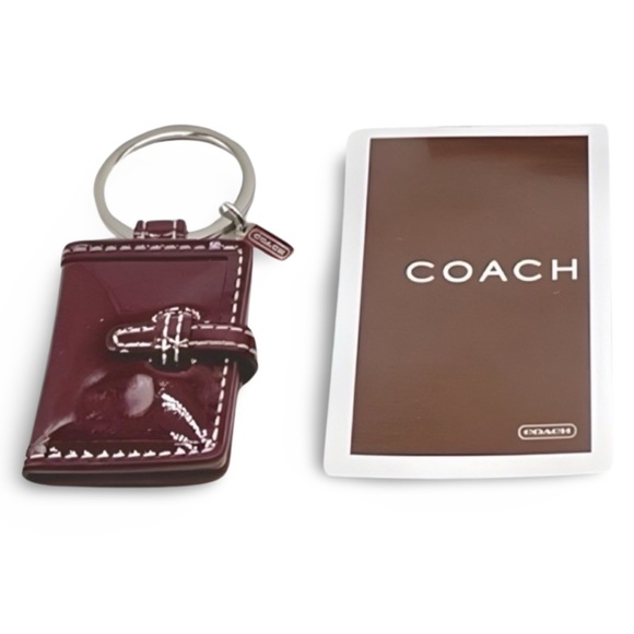 NWT NIB Vintage Coach Picture Frame Keyfob | Red Patent Leather | 1670 - Picture 5 of 6